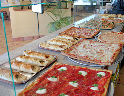 Amigos Pizza Located At 2017 Kutztown Road Reading Pa 19605 Amigos Slide Show